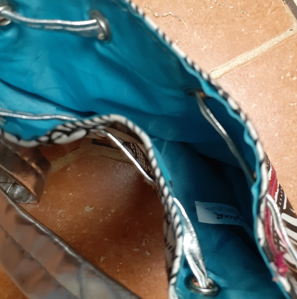 Handbag - Picture 2 of 4